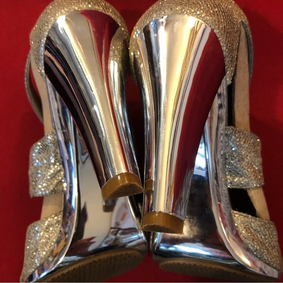 Michael, Michael Kors, Berkeley, glitter, zip sandal, 4 inch heels size 8